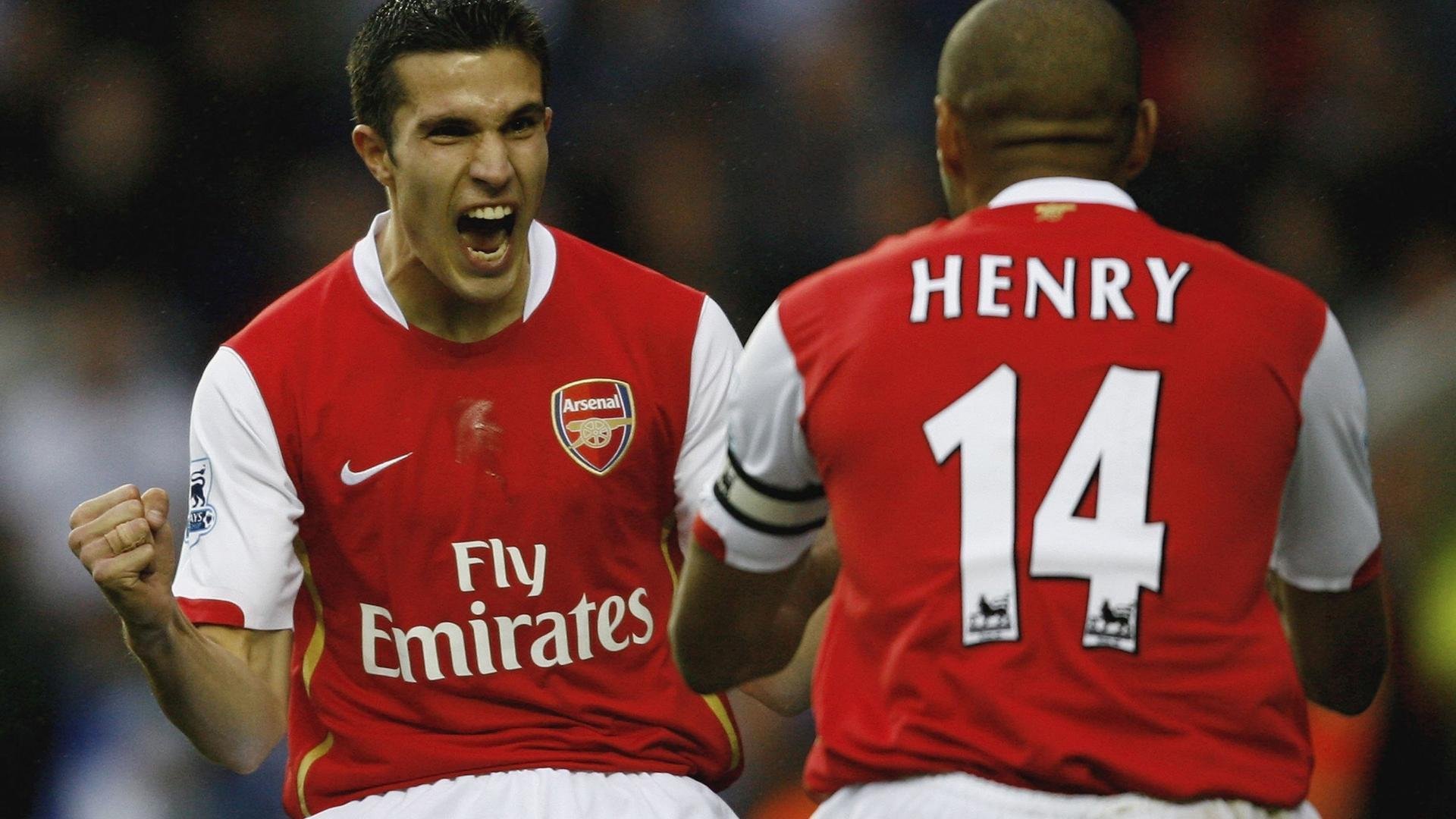 破晓时分,马拉多纳竞技场的纪录与荣光